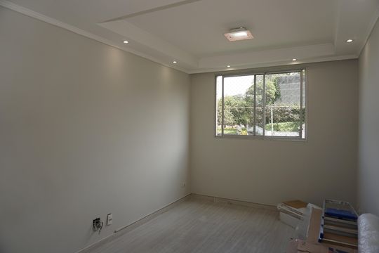 Apartamento para alugar com 2 quartos, 52m² em Jardim Dom José, Embu das Artes