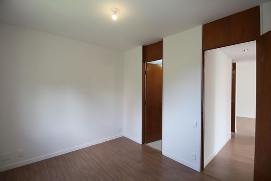 Suíte de apartamento para alugar com 2 quartos, 74m² em Jardim Ampliacao, São Paulo