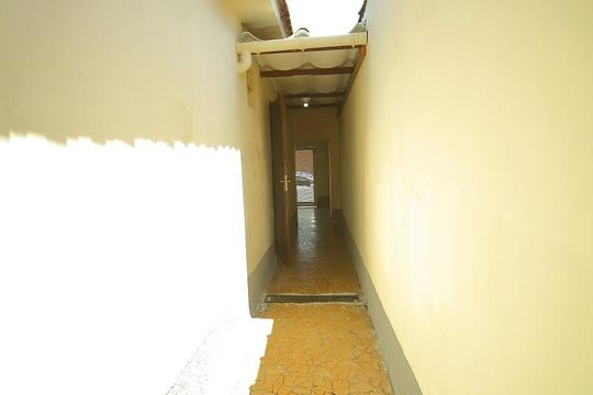 Corredor Lateral  de casa à venda com 2 quartos, 144m² em Bairro dos Casa, São Bernardo do Campo