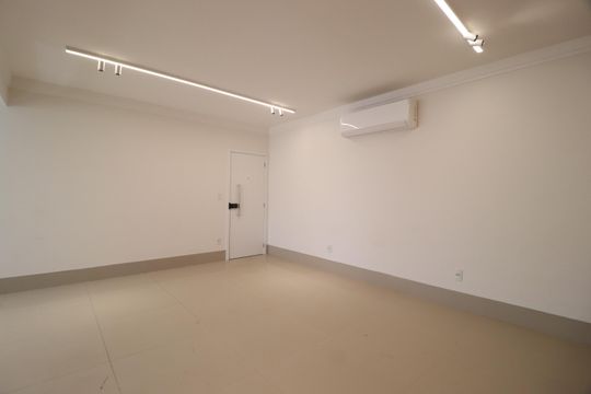 Sala de apartamento para alugar com 3 quartos, 109m² em Santa Mônica, Uberlândia