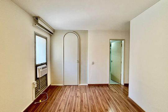 Suite  de apartamento para alugar com 4 quartos, 178m² em Jardim Paulista, São Paulo