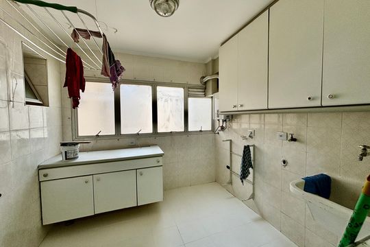 Lavanderia  de apartamento para alugar com 4 quartos, 178m² em Jardim Paulista, São Paulo
