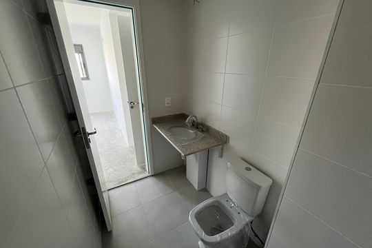 Banheiro da Suíte de apartamento à venda com 1 quarto, 69m² em City América, São Paulo