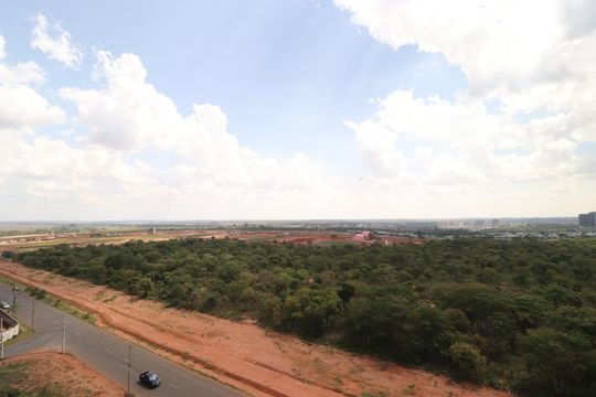 Vista da Sacada de apartamento para alugar com 2 quartos, 50m² em Laranjeiras, Uberlândia