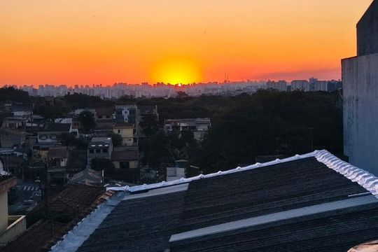 Casa à venda com 2 quartos, 150m² em Utinga, Santo André