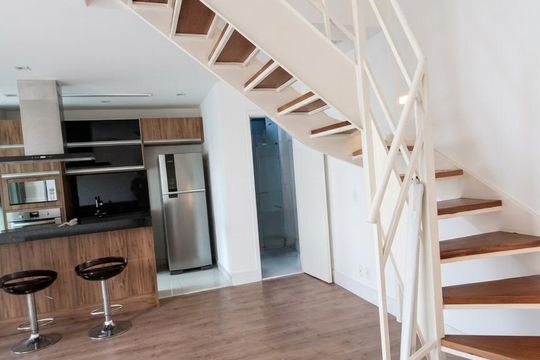 Apartamento para alugar com 1 quarto, 72m² em Pompeia, São Paulo