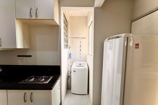 Área de serviço de apartamento para alugar com 1 quarto, 42m² em Catete, Rio de Janeiro