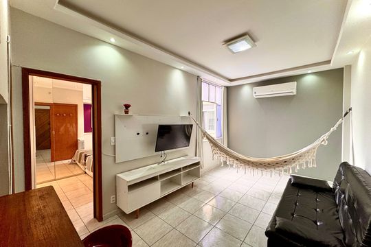 Sala de apartamento para alugar com 1 quarto, 42m² em Catete, Rio de Janeiro