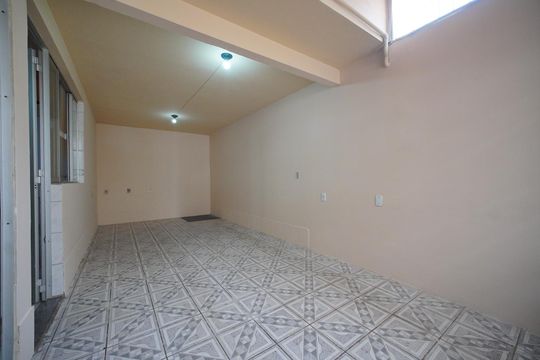 Casa para alugar com 2 quartos, 70m² em Vargem do Bom Jesus, Florianópolis