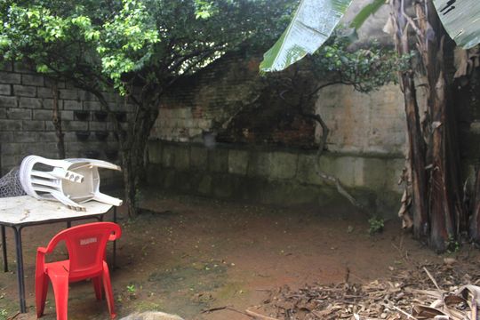Lavanderia e quintal de casa à venda com 2 quartos, 160m² em Jardim do Papai, Guarulhos