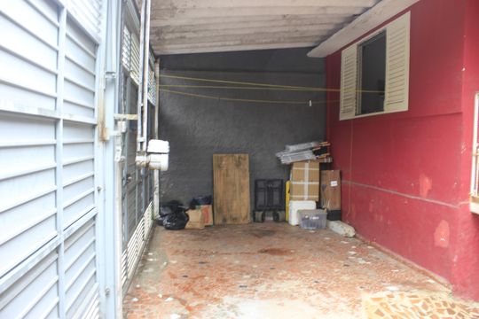 Garagem de casa à venda com 2 quartos, 160m² em Jardim do Papai, Guarulhos