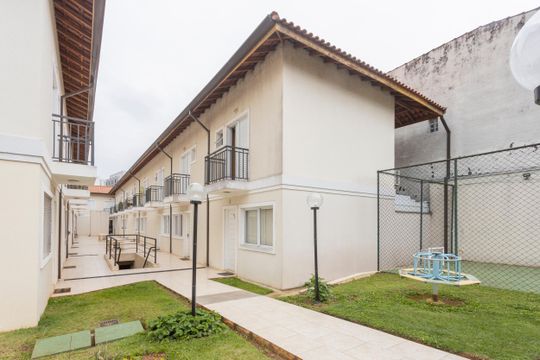Área comum de casa à venda com 2 quartos, 70m² em Campo Grande, São Paulo