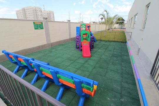 Área comum - Playground de apartamento para alugar com 2 quartos, 45m² em Parque dos Ipes, São José dos Campos