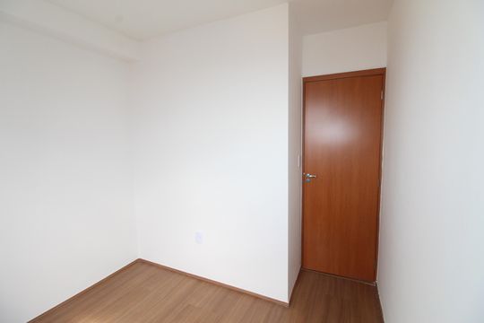Quarto 2 de apartamento para alugar com 2 quartos, 45m² em Parque dos Ipes, São José dos Campos