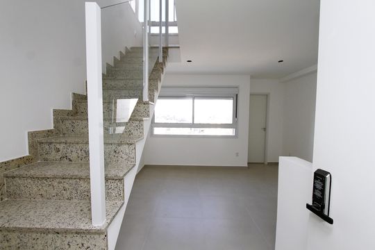 Sala de apartamento para alugar com 1 quarto, 50m² em Nova Suíça, Belo Horizonte