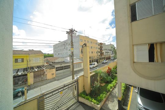 Quarto 1 - Vista  de apartamento para alugar com 2 quartos, 60m² em Taboão, São Bernardo do Campo