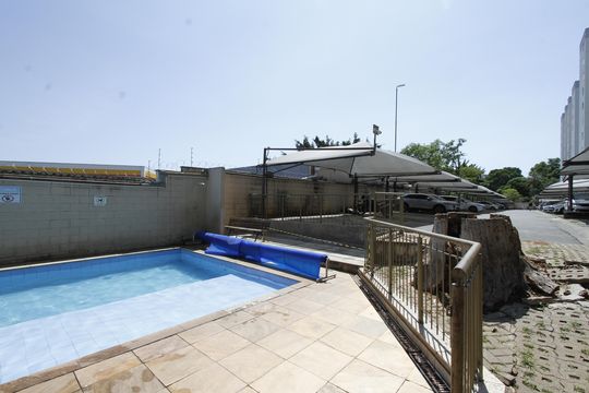 Área comum - Piscina de apartamento para alugar com 2 quartos, 54m² em Cinquentenario, Belo Horizonte