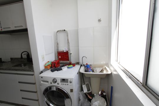 Área de Serviço de apartamento para alugar com 2 quartos, 54m² em Cinquentenario, Belo Horizonte