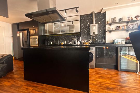 Cozinha de apartamento à venda com 2 quartos, 62m² em Continental, Osasco