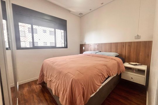 Suíte  de apartamento à venda com 2 quartos, 62m² em Continental, Osasco