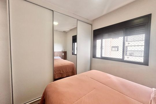 Suíte  de apartamento à venda com 2 quartos, 62m² em Continental, Osasco