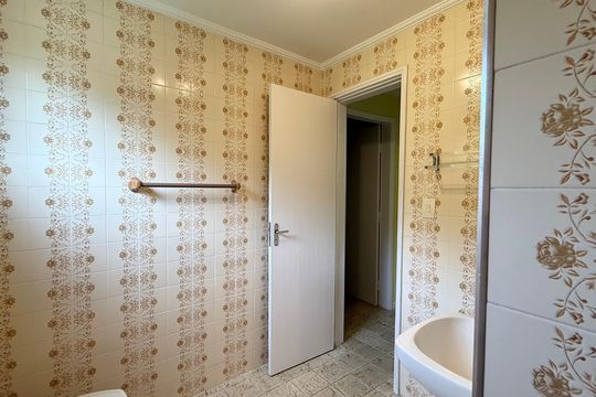 Banheiro Social de apartamento para alugar com 1 quarto, 60m² em Tombo, Guarujá
