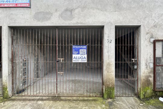 Fachada de casa para alugar com 2 quartos, 36m² em Jardim Dayse, Ferraz de Vasconcelos