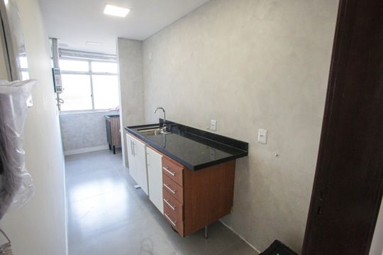 Cozinha de apartamento para alugar com 3 quartos, 76m² em Pechincha, Rio de Janeiro