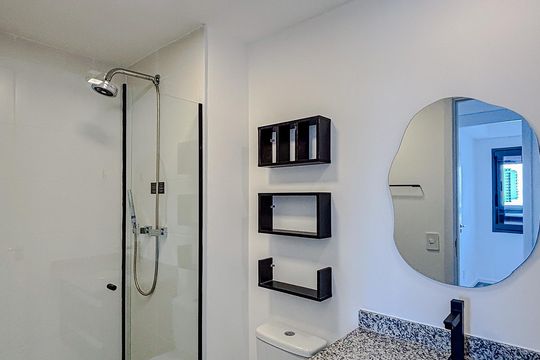 Banheiro de apartamento para alugar com 2 quartos, 46m² em Penha de França, São Paulo