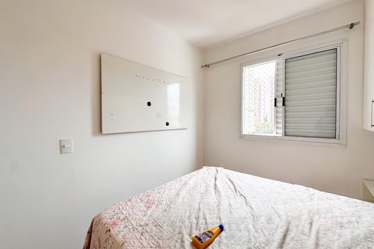 Quarto 2 de apartamento para alugar com 2 quartos, 42m² em Nova Petrópolis, São Bernardo do Campo