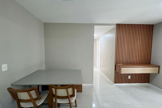 Sala de apartamento para alugar com 2 quartos, 55m² em Pechincha, Rio de Janeiro