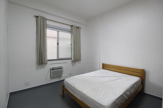 Quarto de apartamento à venda com 1 quarto, 51m² em Freguesia (jacarepaguá), Rio de Janeiro