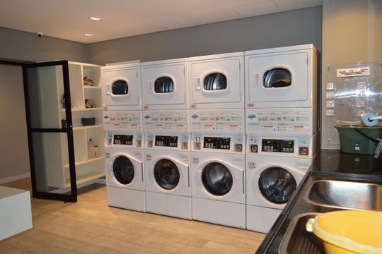 Lavanderia de apartamento para alugar com 2 quartos, 70m² em Liberdade, São Paulo