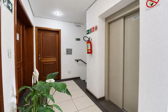 Área comum de apartamento à venda com 3 quartos, 177m² em Santa Tereza, Porto Alegre