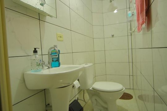 Banheiro de casa à venda com 3 quartos, 120m² em Montanhão, São Bernardo do Campo