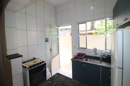 Cozinha de casa à venda com 1 quarto, 22m² em Vila Francos, São Paulo