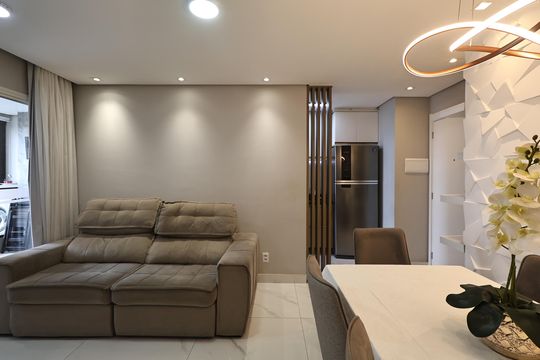 Sala de apartamento à venda com 2 quartos, 65m² em Campestre, Santo André