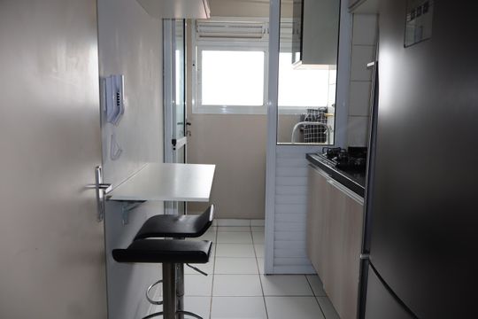 Cozinha de apartamento à venda com 2 quartos, 47m² em Quinta da Paineira, São Paulo