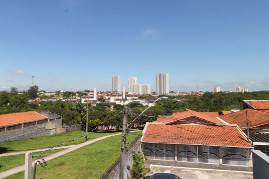 Quarto  de kitnet/studio para alugar com 1 quarto, 27m² em Bsq dos Eucaliptos, São José dos Campos