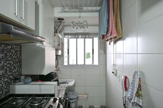 Área de Serviço  de apartamento à venda com 2 quartos, 56m² em Vila Sonia do Taboao, Taboão da Serra