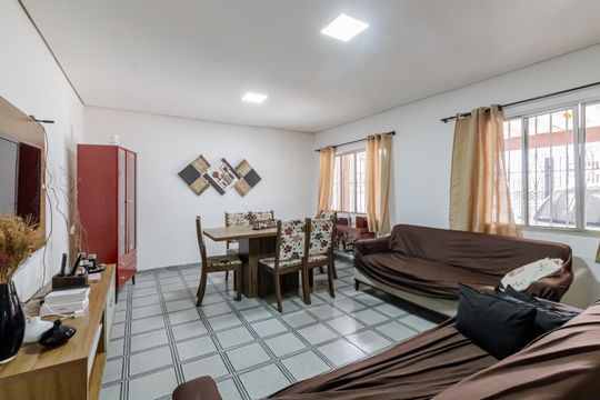 Sala de casa à venda com 3 quartos, 180m² em Indianópolis, São Paulo
