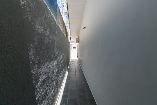 Corredor de casa à venda com 3 quartos, 180m² em Indianópolis, São Paulo