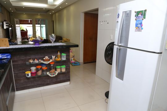 Cozinha de casa à venda com 9 quartos, 400m² em Setor Recanto das Minas Gerais, Goiânia