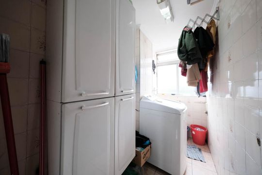 Área de serviço de apartamento para alugar com 2 quartos, 50m² em Conjunto Habitacional Padre Manoel da Nobrega, São Paulo