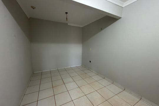 Quarto de apartamento para alugar com 1 quarto, 60m² em Colônia Agrícola Samambaia, Brasília