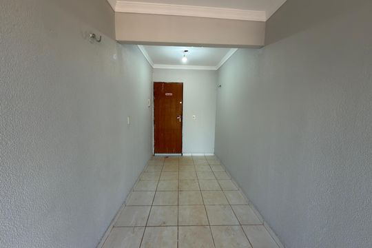 Sala/Cozinha de apartamento para alugar com 1 quarto, 60m² em Colônia Agrícola Samambaia, Brasília