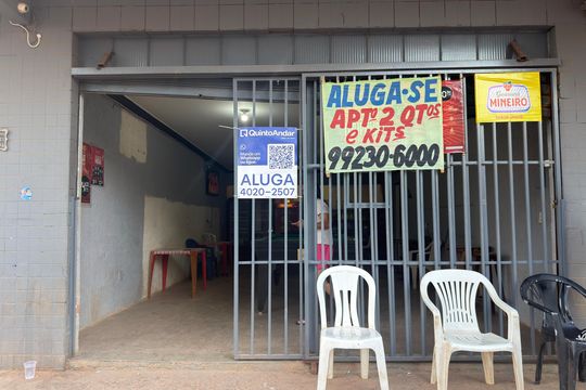 Fachada de apartamento para alugar com 1 quarto, 60m² em Colônia Agrícola Samambaia, Brasília