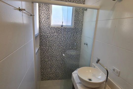 Banheiro 1 de casa para alugar com 3 quartos, 120m² em Colinas de Cotia, Cotia