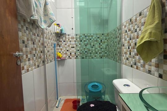 Suite quarto 01 de casa à venda com 3 quartos, 154m² em Sh Sol Nascente, Brasília