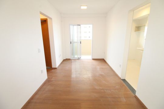 Apartamento para alugar com 2 quartos, 60m² em Colinas do Paratehy, São José dos Campos